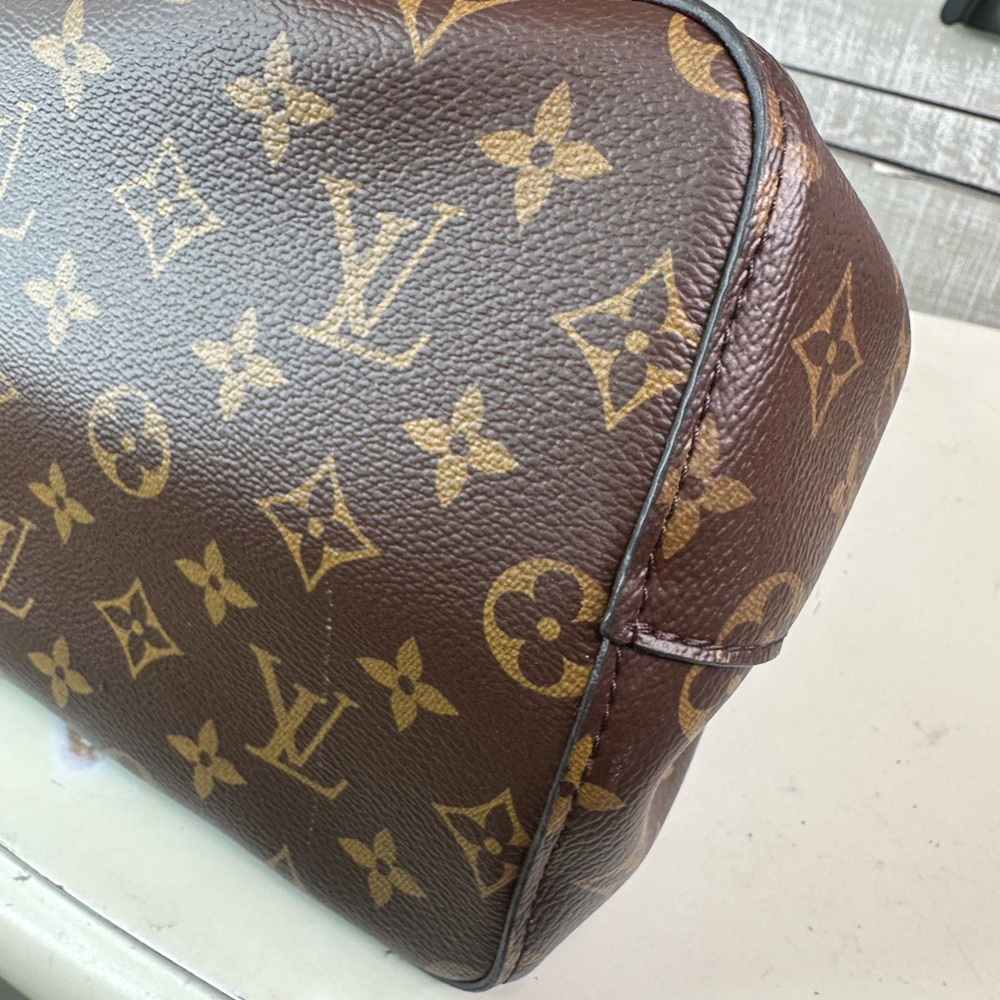 ❤️❤️sold❤️❤️Louis Vuitton Monogram Neo Noe Shoulder Bag with Red Trim - Picture 6 of 11